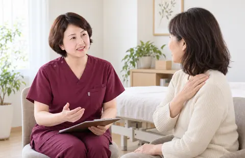 施術後に女性の体の感じ方を確認するイメージ